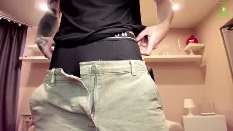 Chris online show from 02-20-25, 06:39