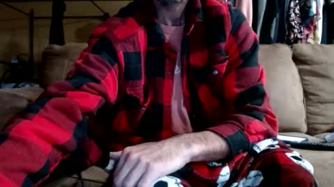 Snapshot of chrisintn chatting on 10-26-25, 02:45 chrisintn online show from 10-26-25, 02:45