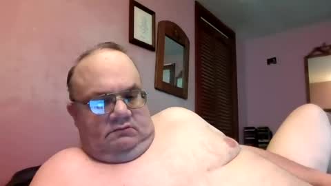 Snapshot of chrismini312 chatting on 06-25-26, 01:15 Chris The Jerk Off King online show from 06-25-26, 01:15