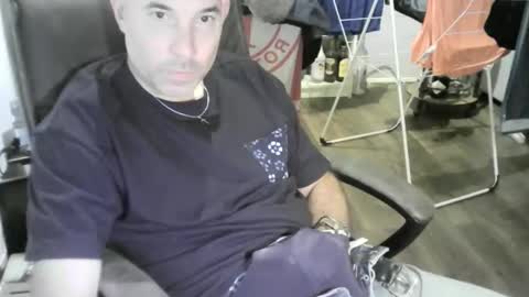 chrisprngr online show from 09-12-25, 04:40