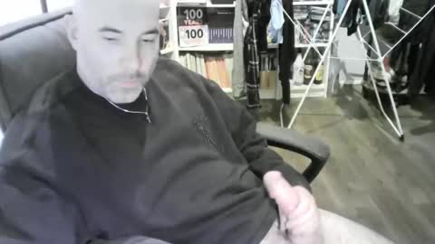 Snapshot of chrisprngr chatting on 02-10-26, 01:26 chrisprngr online show from 02-10-26, 01:26