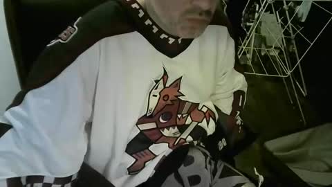 Snapshot of chrisprngr chatting on 02-15-26, 03:42 chrisprngr online show from 02-15-26, 03:42