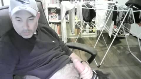 Snapshot of chrisprngr chatting on 04-28-26, 09:42 chrisprngr online show from 04-28-26, 09:42
