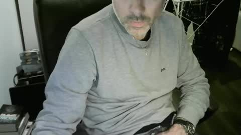 Snapshot of chrisprngr chatting on 05-13-26, 04:15 chrisprngr online show from 05-13-26, 04:15