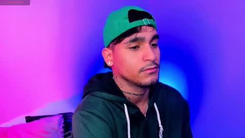 Christian Wang online show from 11-30-25, 02:32