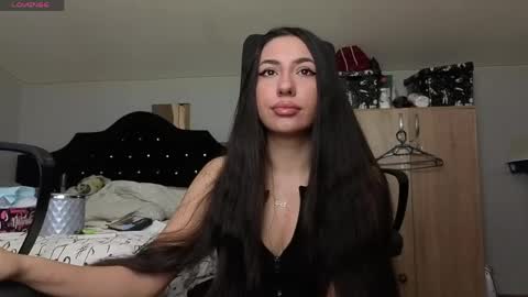 Chrissy online show from 04-05-26, 02:31