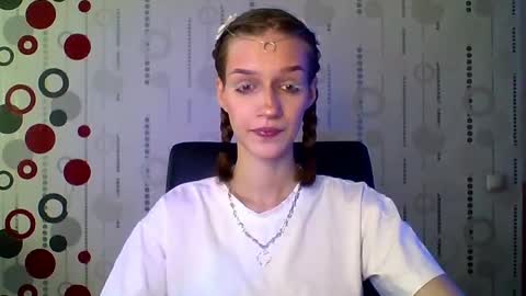 Snapshot of chrissy_joyful chatting on 05-14-26, 04:19 chrissy_joyful online show from 05-14-26, 04:19