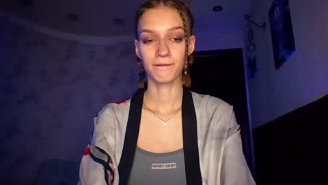 Snapshot of chrissy_joyful chatting on 06-02-26, 05:09 chrissy_joyful online show from 06-02-26, 05:09