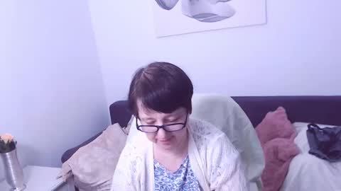 Christa online show from 02-09-26, 01:09