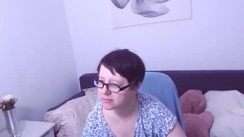 Christa online show from 02-22-26, 12:26