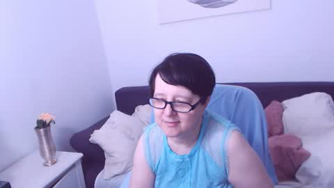 Christa online show from 06-28-26, 07:36