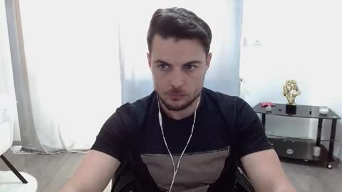 Snapshot of christianhot_ chatting on 04-18-26, 03:05 Master Gab online show from 04-18-26, 03:05