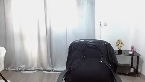 Snapshot of christianhot_ chatting on 05-05-26, 03:42 Master Gab online show from 05-05-26, 03:42