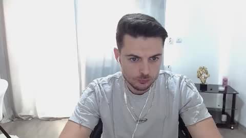 Snapshot of christianhot_ chatting on 05-07-26, 02:44 Master Gab online show from 05-07-26, 02:44