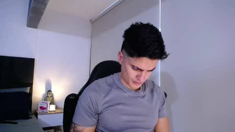 Christian online show from 11-14-25, 01:43