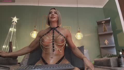 Christiekroes online show from 12-15-24, 10:50