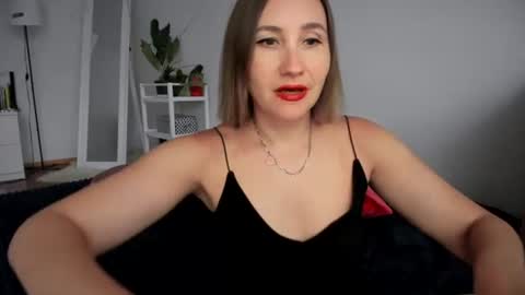 Snapshot of christina_rosse chatting on 06-20-26, 02:53 christina rosse online show from 06-20-26, 02:53