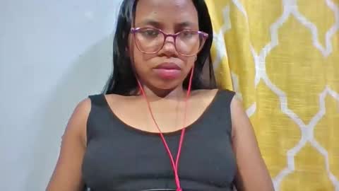 christinah262488 online show from 05-11-26, 07:11