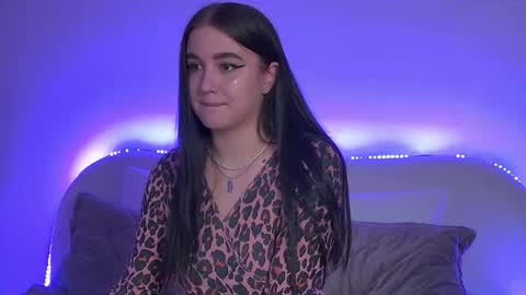 Snapshot of christinamilton chatting on 02-10-25, 10:09 Christina online show from 02-10-25, 10:09