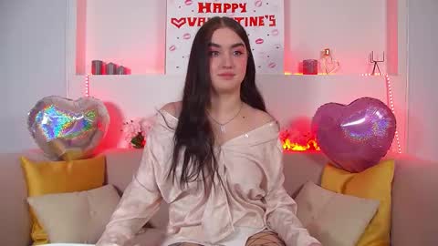 Snapshot of christinamilton chatting on 02-15-25, 12:48 Christina online show from 02-15-25, 12:48