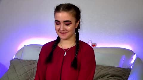 Snapshot of christinamilton chatting on 02-17-25, 06:37 Christina online show from 02-17-25, 06:37