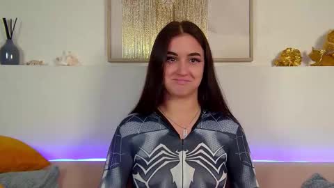 Snapshot of christinamilton chatting on 09-24-25, 05:27 Christina online show from 09-24-25, 05:27