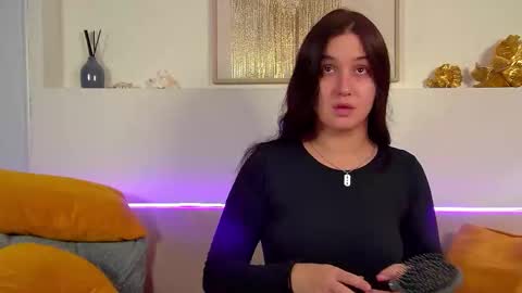 Snapshot of christinamilton chatting on 09-25-25, 05:33 Christina online show from 09-25-25, 05:33