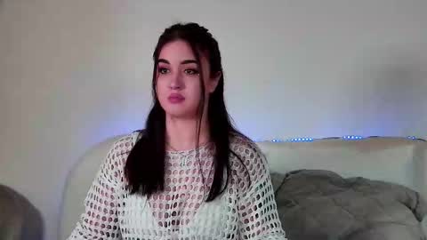 Snapshot of christinamilton chatting on 09-26-25, 06:34 Christina online show from 09-26-25, 06:34