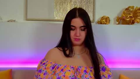 Snapshot of christinamilton chatting on 11-13-25, 07:02 Christina online show from 11-13-25, 07:02