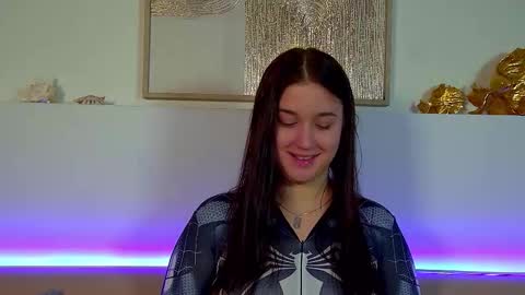 Snapshot of christinamilton chatting on 12-01-25, 06:35 Christina online show from 12-01-25, 06:35