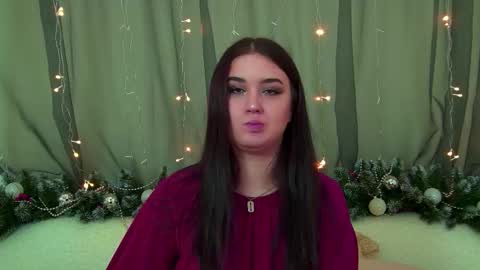 Snapshot of christinamilton chatting on 12-05-25, 06:37 Christina online show from 12-05-25, 06:37