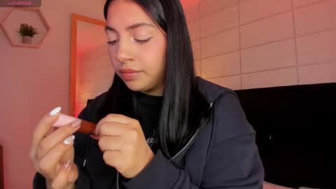 Christine  online show from 12-05-25, 12:03