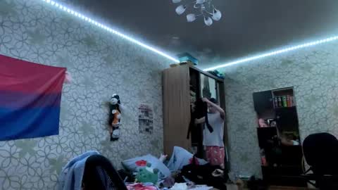 Bella online show from 03-11-26, 02:56