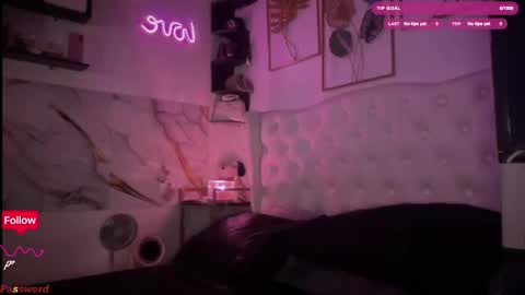 christine online show from 10-24-25, 10:33