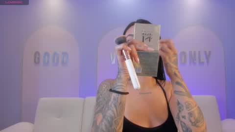 Christine Ford online show from 11-15-25, 12:23