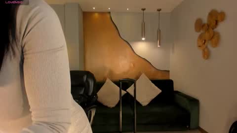 Christine Ford online show from 12-01-25, 12:10