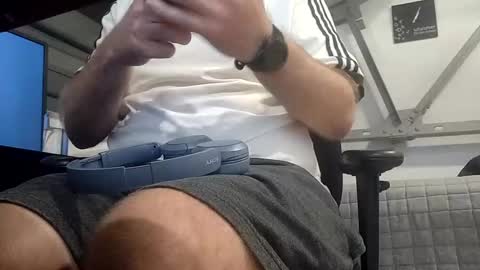 Snapshot of christopher232323 chatting on 12-31-24, 06:05 christopher232323 online show from 12-31-24, 06:05