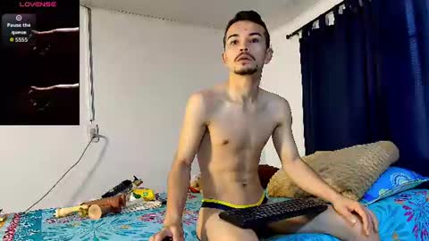 CHRISTOPHER online show from 07-08-26, 11:04