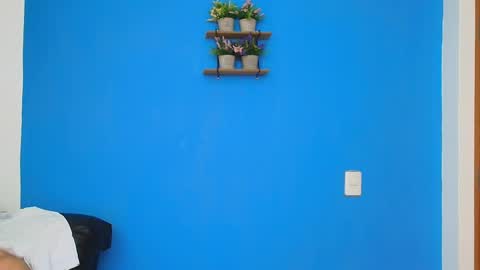 Christopher online show from 02-17-25, 01:58