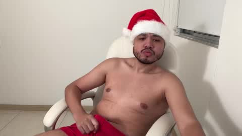 Snapshot of christopherdav chatting on 12-22-24, 03:55 Chris online show from 12-22-24, 03:55