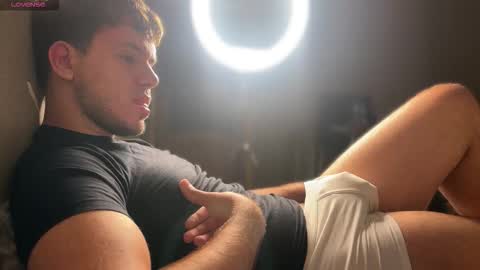 Snapshot of christophertan chatting on 09-10-25, 06:24 Christopher online show from 09-10-25, 06:24