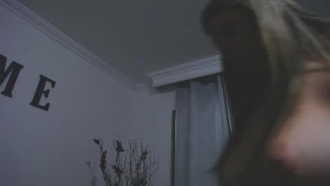 Snapshot of christtydiaz chatting on 05-15-26, 11:12 Christy Diaz online show from 05-15-26, 11:12