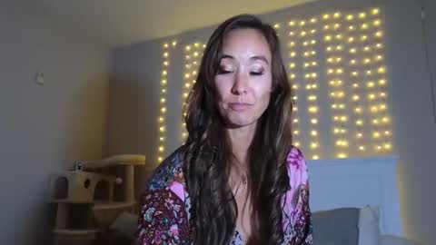 Snapshot of christy_love chatting on 11-08-25, 05:07 Christy Love online show from 11-08-25, 05:07