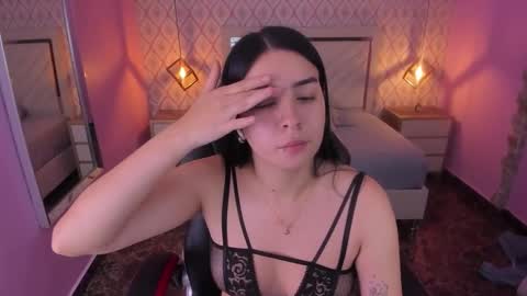 Snapshot of christy_teigen chatting on 10-24-25, 07:21 CHRISTY online show from 10-24-25, 07:21