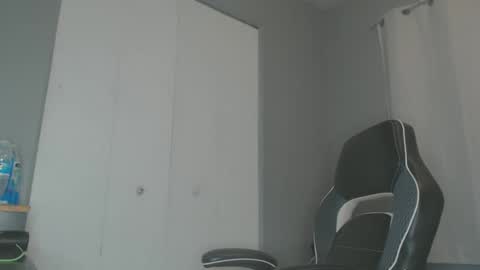 Snapshot of chrisvacherx chatting on 01-03-25, 03:16 ChrisVacherx online show from 01-03-25, 03:16