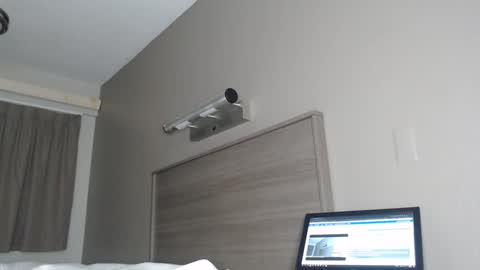 Snapshot of chrisvacherx chatting on 01-20-25, 10:51 ChrisVacherx online show from 01-20-25, 10:51