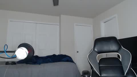 Snapshot of chrisvacherx chatting on 09-20-25, 11:28 ChrisVacherx online show from 09-20-25, 11:28