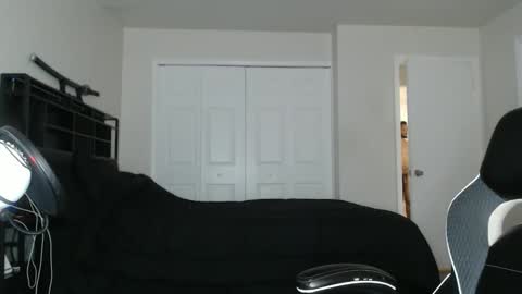 ChrisVacherx online show from 05-05-26, 09:23