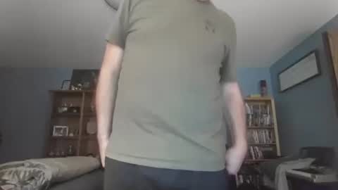 chrisw8121 online show from 10-17-25, 04:09