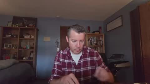 chrisw8121 online show from 03-06-26, 05:42